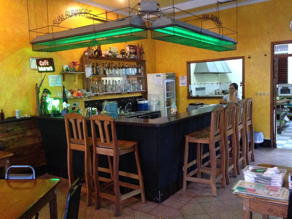 Hotel Casa Max Bocas Town Exterior foto