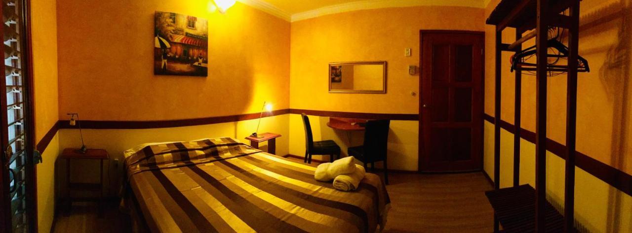 Hotel Casa Max Bocas Town Exterior foto